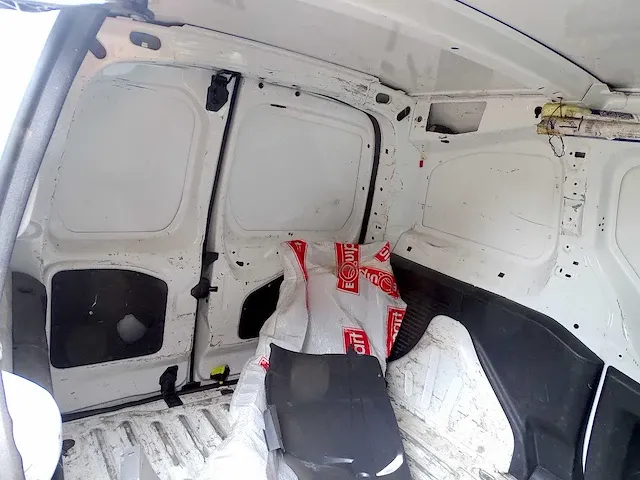 Duo bestelwagens citroën berlingo hdi & peugeot partner hdi (projecten) - afbeelding 13 van  75