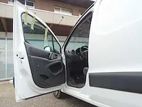 Duo bestelwagens citroën berlingo hdi & peugeot partner hdi (projecten) - afbeelding 17 van  75