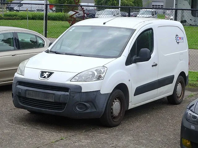 Duo bestelwagens citroën berlingo hdi & peugeot partner hdi (projecten) - afbeelding 33 van  75