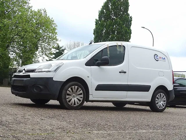 Duo bestelwagens citroën berlingo hdi & peugeot partner hdi (projecten) - afbeelding 23 van  75
