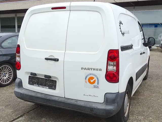 Duo bestelwagens citroën berlingo hdi & peugeot partner hdi (projecten) - afbeelding 42 van  75