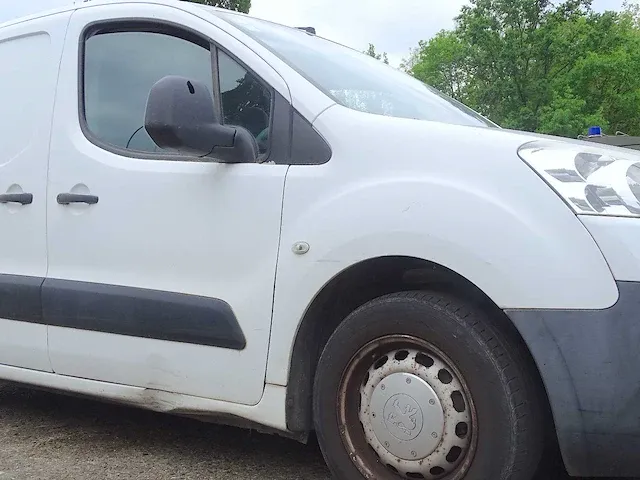 Duo bestelwagens citroën berlingo hdi & peugeot partner hdi (projecten) - afbeelding 48 van  75