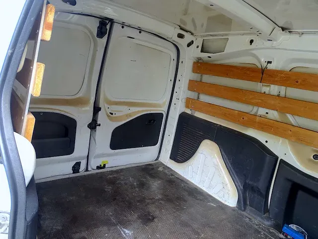 Duo bestelwagens citroën berlingo hdi & peugeot partner hdi (projecten) - afbeelding 54 van  75