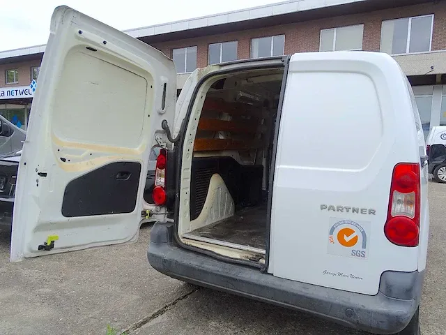 Duo bestelwagens citroën berlingo hdi & peugeot partner hdi (projecten) - afbeelding 55 van  75