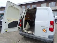 Duo bestelwagens citroën berlingo hdi & peugeot partner hdi (projecten) - afbeelding 55 van  75