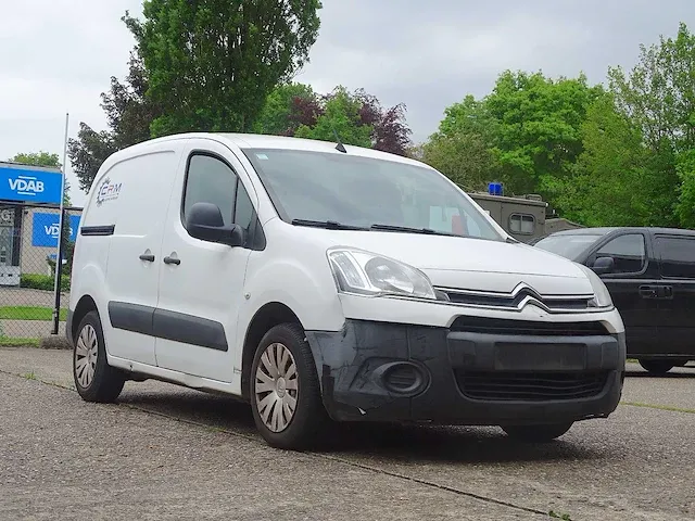 Duo bestelwagens citroën berlingo hdi & peugeot partner hdi (projecten) - afbeelding 56 van  75