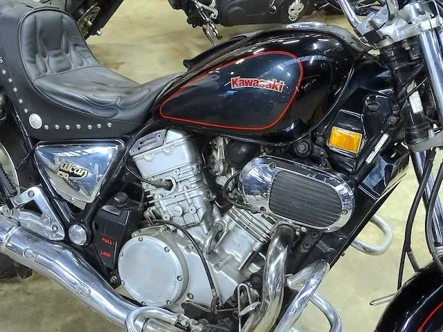 Duo moto's kawasaki vulcan 750 & honda v30 magna 500 - afbeelding 2 van  47