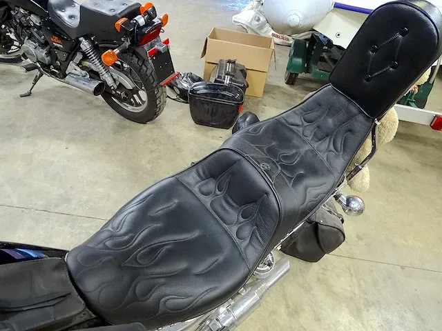 Duo moto's kawasaki vulcan 750 & honda v30 magna 500 - afbeelding 4 van  47