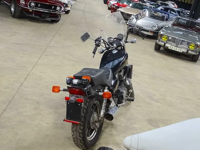 Duo moto's kawasaki vulcan 750 & honda v30 magna 500 - afbeelding 20 van  47