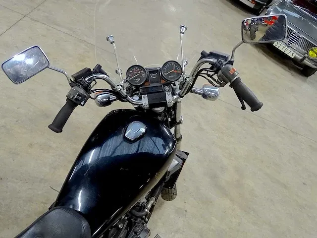 Duo moto's kawasaki vulcan 750 & honda v30 magna 500 - afbeelding 35 van  47