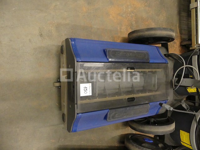 Duplex 620 compacte rolschrobzuigmachine - afbeelding 1 van  7