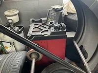 Duquesne 440 banden de-en montageapparaat+ balanceermachine - afbeelding 2 van  6