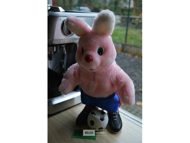 Duracell konijn met bal - afbeelding 1 van  4