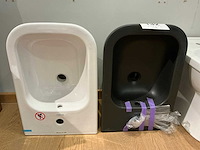 Duravit bidet (2x) - afbeelding 1 van  7