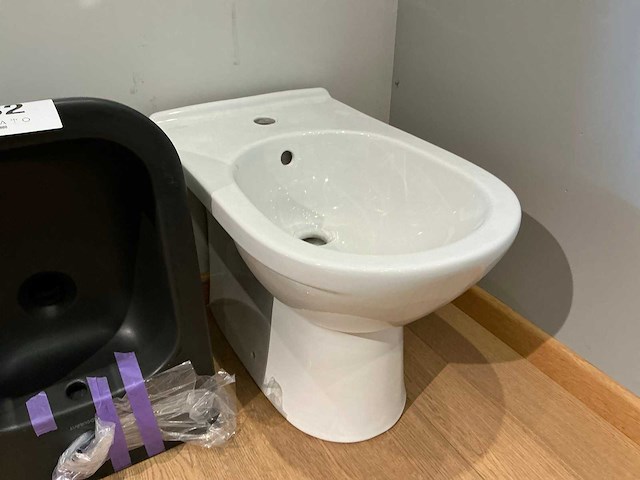 Duravit bidet (2x) - afbeelding 6 van  7