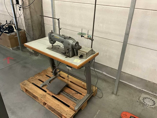 Durkop zig zag stikmachine 285 - afbeelding 1 van  5