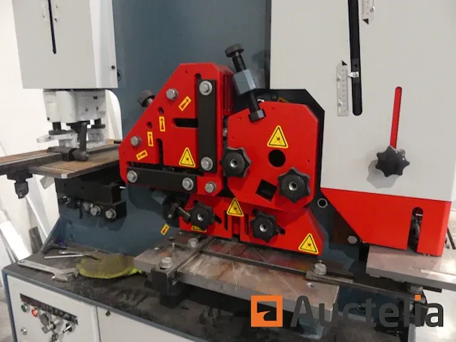 Durma iw 55/110 hydraulisch schaarponsmachine - afbeelding 7 van  20