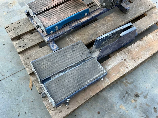 Duro bs350 tegelzaagmachine - afbeelding 6 van  9