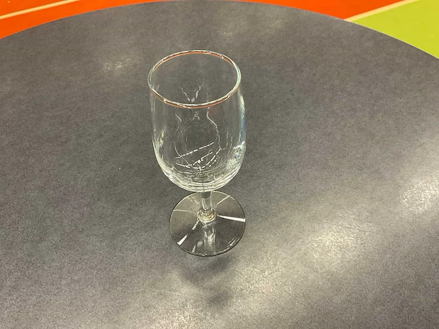 Durobor witte wijnglazen 20cl (590x) - afbeelding 2 van  6