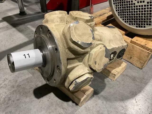 Dusterloh rm160 hydraulische plunjermotor - afbeelding 1 van  4