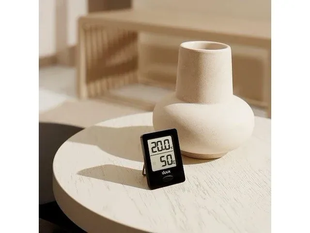 Duux sense thermometer + hygrometer binnen - inclusief batterij - magnetisch - zwart - afbeelding 3 van  3