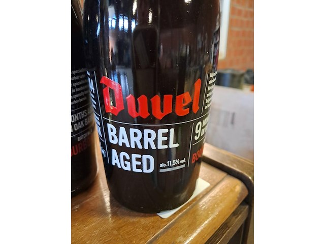 Duvel bier 2 stuks + glazen - afbeelding 3 van  6