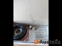 Duwbalg vrachtwagen - afbeelding 1 van  6