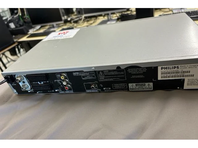 Dvd player/recorder philips - afbeelding 3 van  6