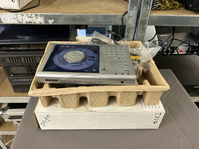 Dvd/mp3i cd player - afbeelding 1 van  9