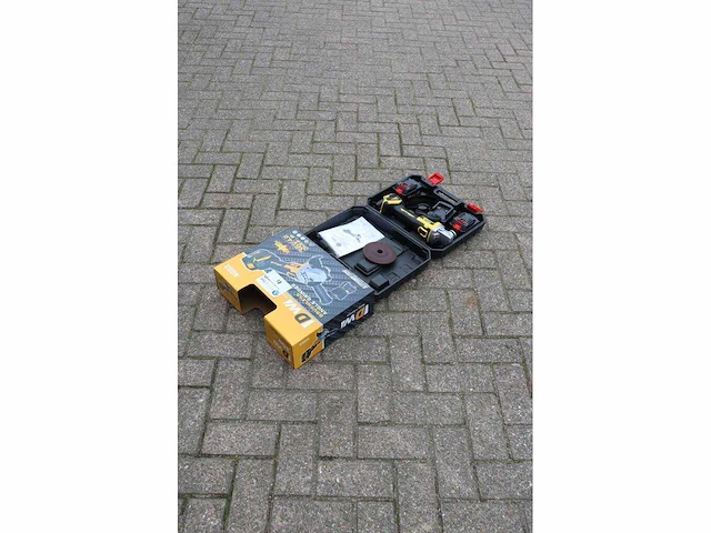 Dw ag03 haakse slijpmachine - afbeelding 3 van  11