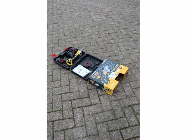 Dw ag03 haakse slijpmachine - afbeelding 4 van  11