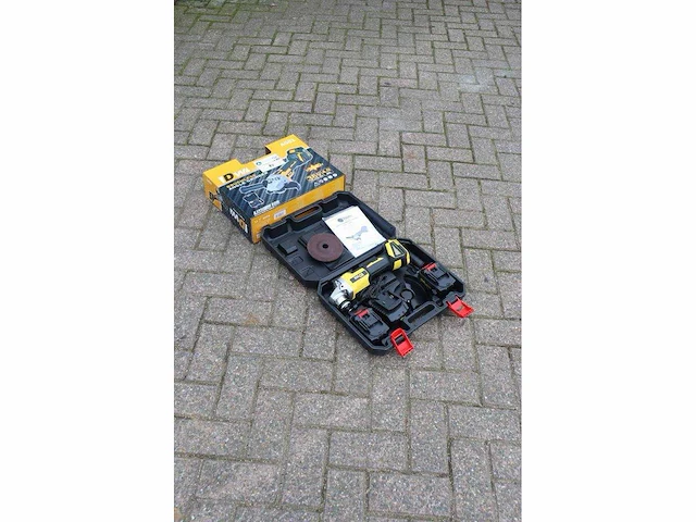 Dw ag03 haakse slijpmachine - afbeelding 9 van  11