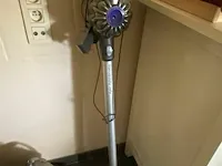 Dyson stofzuiger - afbeelding 2 van  4