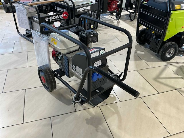 E-power 2023 ep3300 met handvaten en transportwiel stroomgenerator - afbeelding 17 van  19