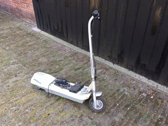 E-scooter gsmoon xyd2001 (marge) - afbeelding 1 van  1