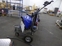 E-trolley - afbeelding 1 van  3
