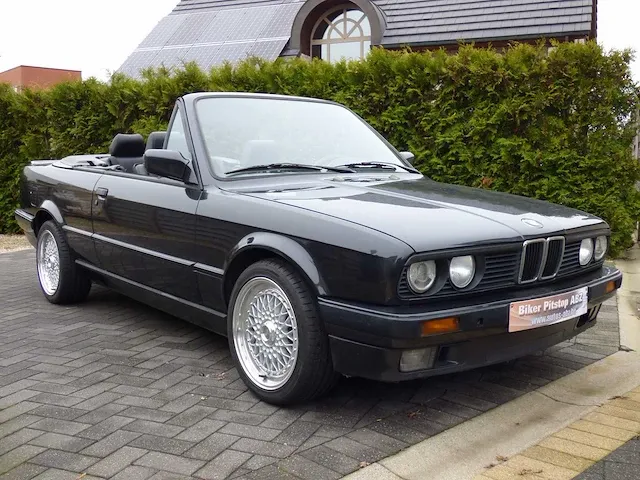 E30 318 - afbeelding 17 van  23