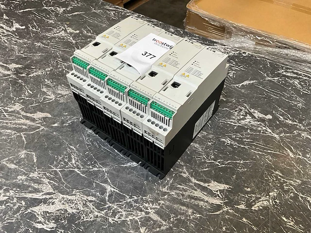 Eaton de1 frequentieregelaar (5x) - afbeelding 1 van  6