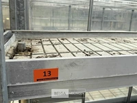Eb- en vloedtafel opgehangen - afbeelding 2 van  3