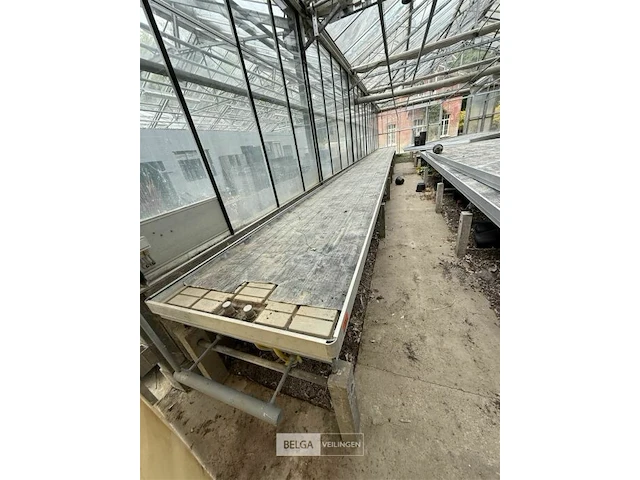 Eb- en vloedtafel - afbeelding 2 van  2