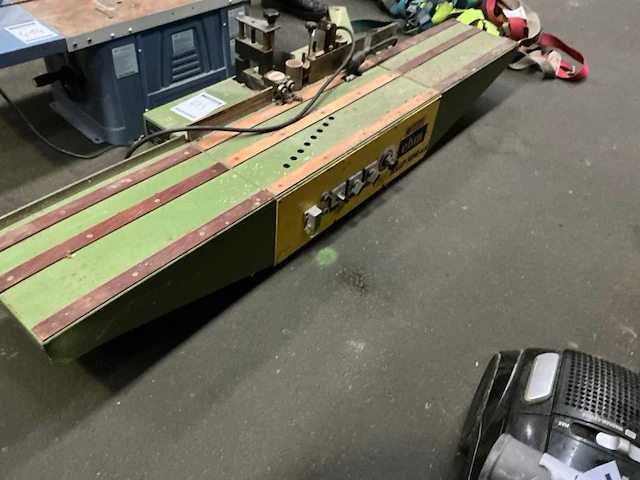 Ebm kdp 106 a3 kantenverlijmer - afbeelding 2 van  5