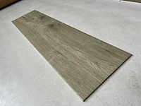 Ecoceramic 25x100 woodland taupe 23,75 m² + plint - afbeelding 3 van  3