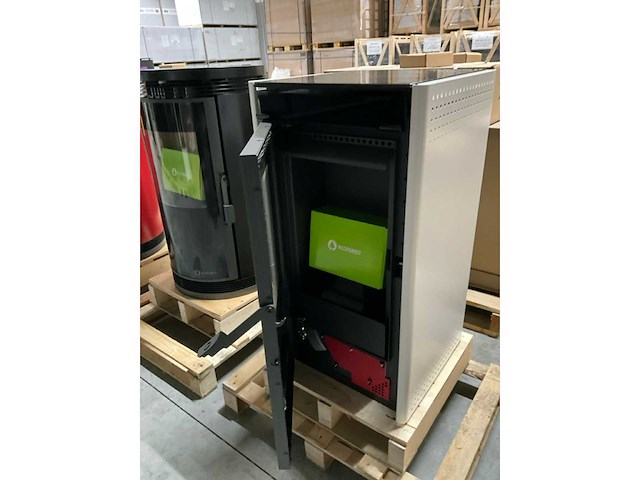 Ecoforest moon ii - wit - pelletkachel - afbeelding 3 van  7