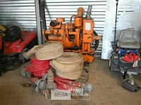 Eekels waterpomp met extra slangen - afbeelding 1 van  11
