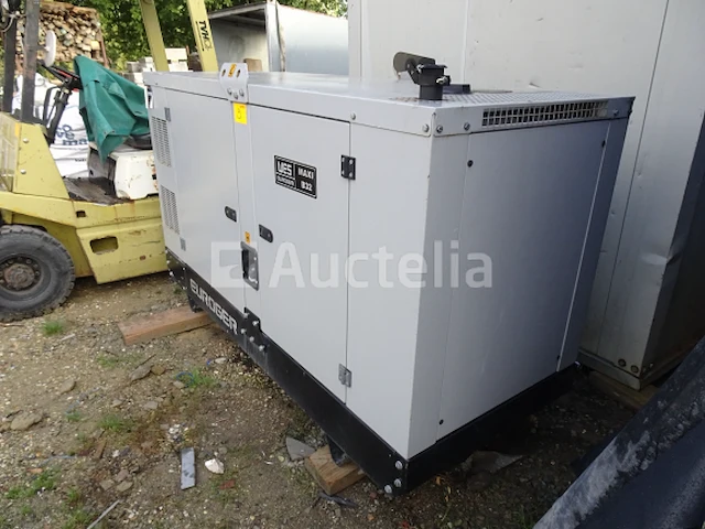 Een 32 kva generatoreenheid - euroger maxi b32s (2022) - afbeelding 12 van  17