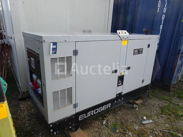 Een 32 kva generatoreenheid - euroger maxi b32s (2022) - afbeelding 14 van  17