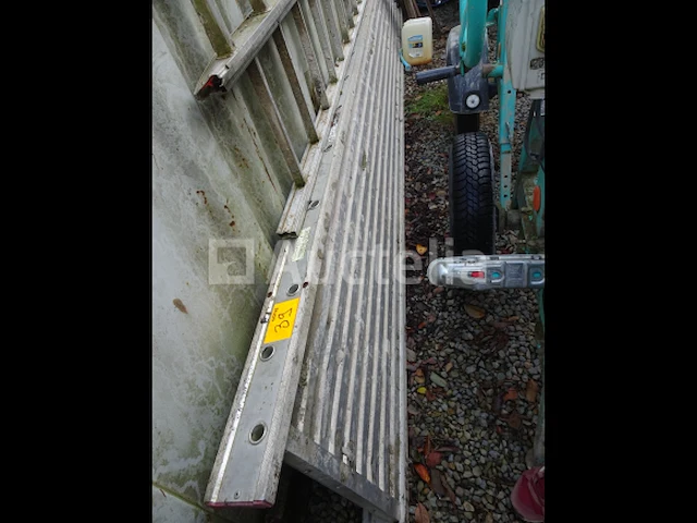 Een 6m perfecty loopbrug met een capaciteit van 150 kg - afbeelding 3 van  3