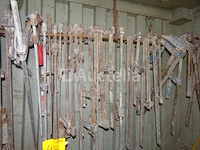 Een batch van +- 42 kassen met diverse voegen - afbeelding 2 van  3