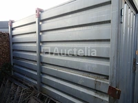 Een gegalvaniseerde container - afbeelding 4 van  4