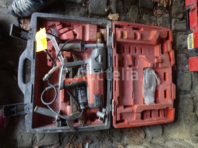 Een husqvarna model dm230 rijsmachine - afbeelding 5 van  6